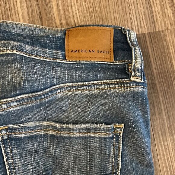 HEAVILY DISTRESSED AMERICAN EAGLE HI RISE JEGGINGS SIZE 0 EEEUC - Picture 9 of 9